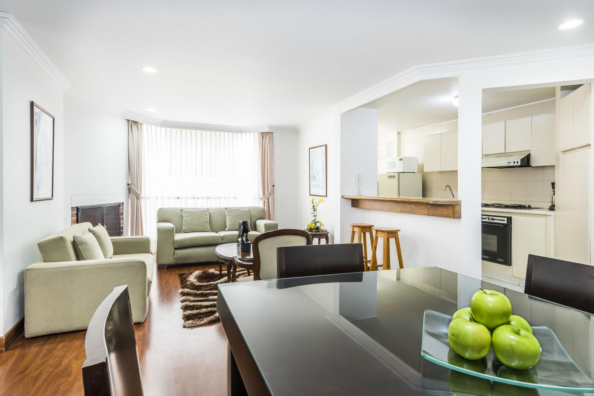 Travelers Fontana Plaza Aparthotel Bogota Exterior photo