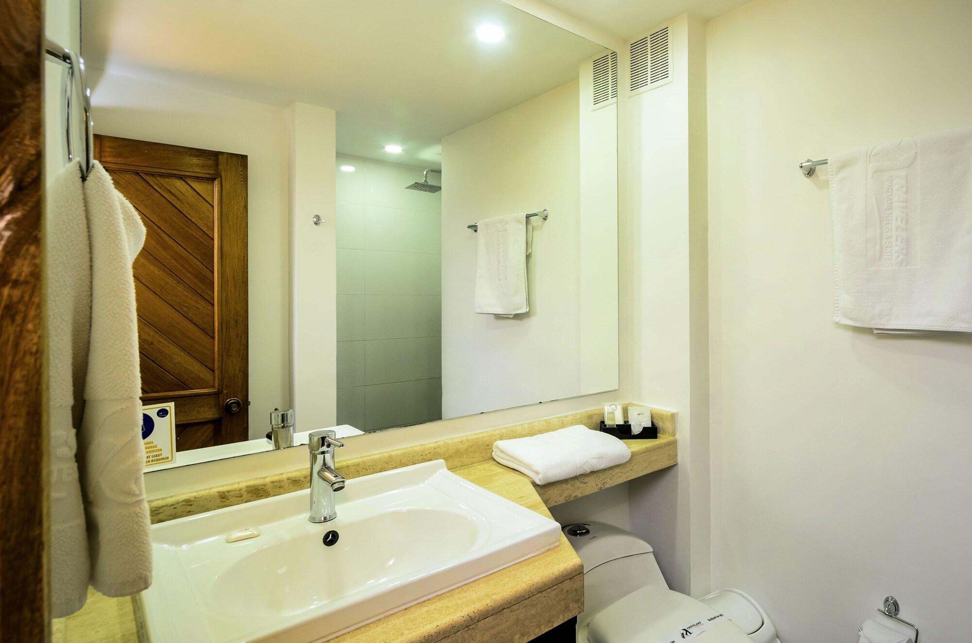 Travelers Fontana Plaza Aparthotel Bogota Exterior photo