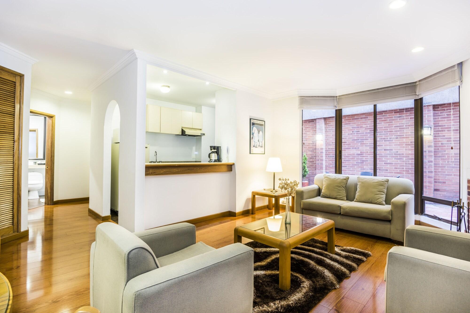 Travelers Fontana Plaza Aparthotel Bogota Exterior photo