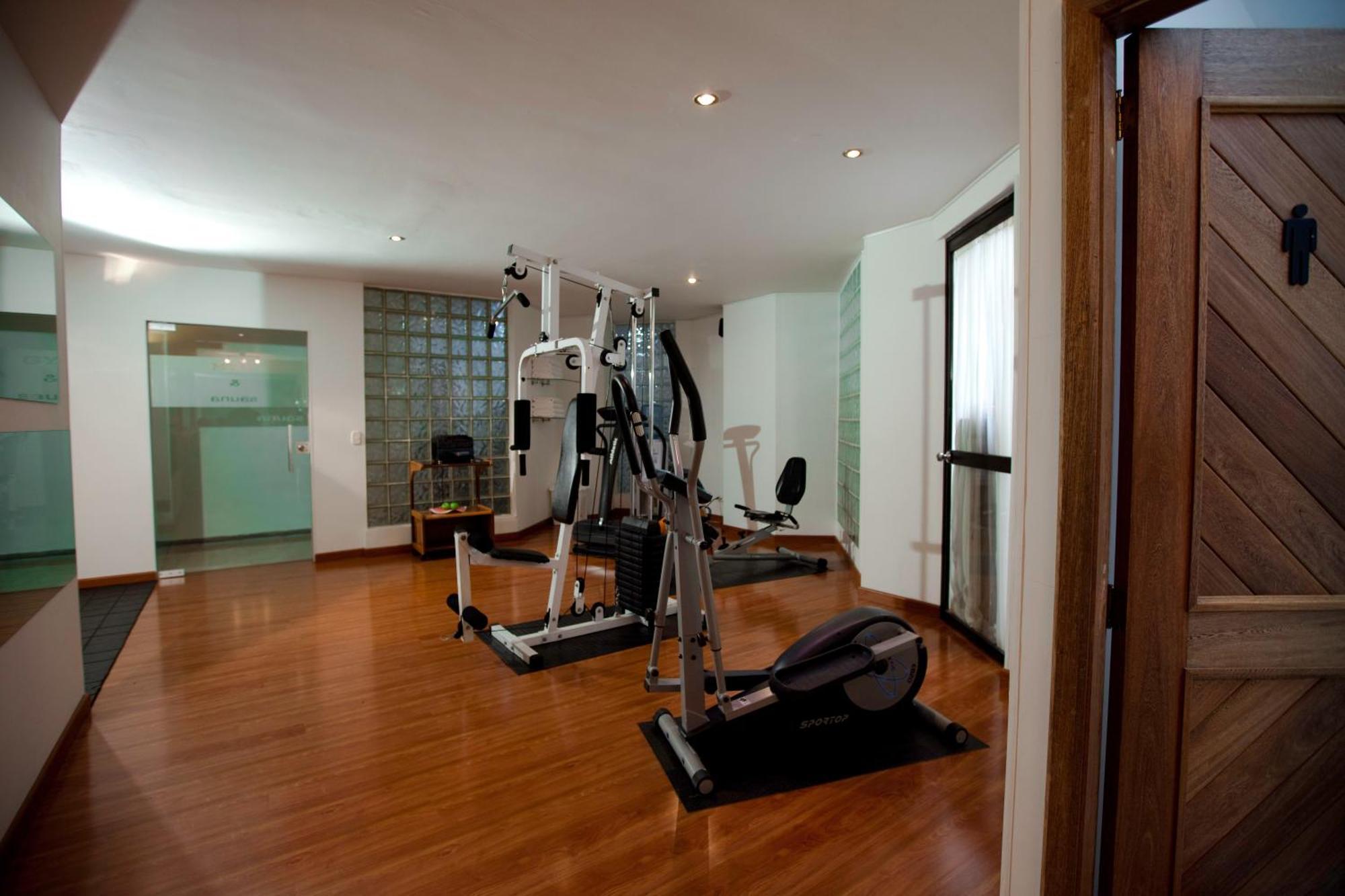 Travelers Fontana Plaza Aparthotel Bogota Exterior photo